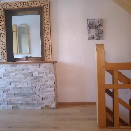 Simone Apartment *